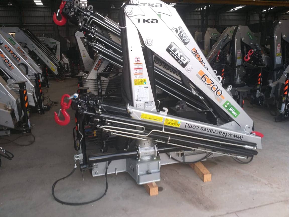 Hidrogrúa TKA 6.700 C