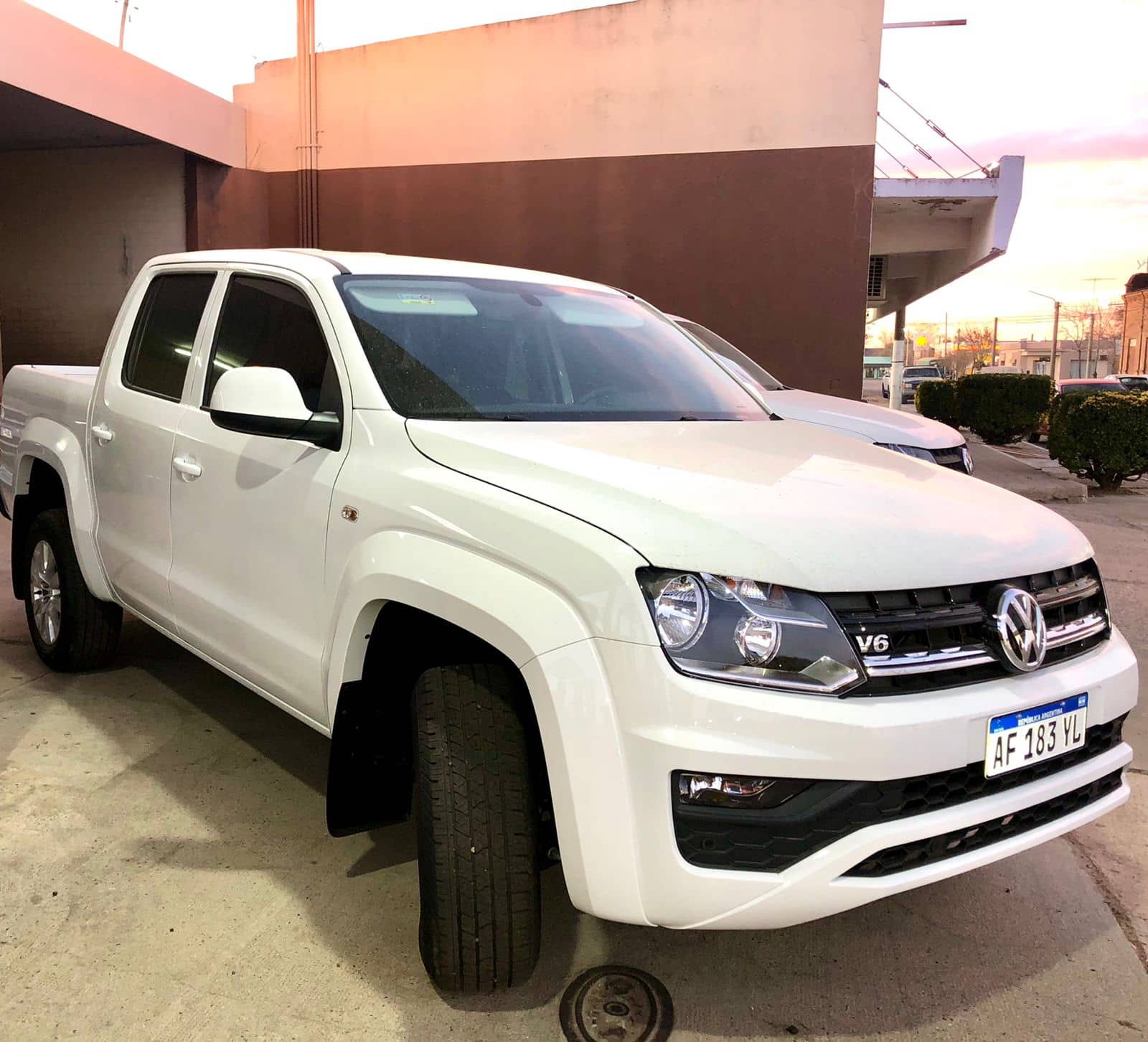 AMAROK V6 COMFORTLINE 258 CV			