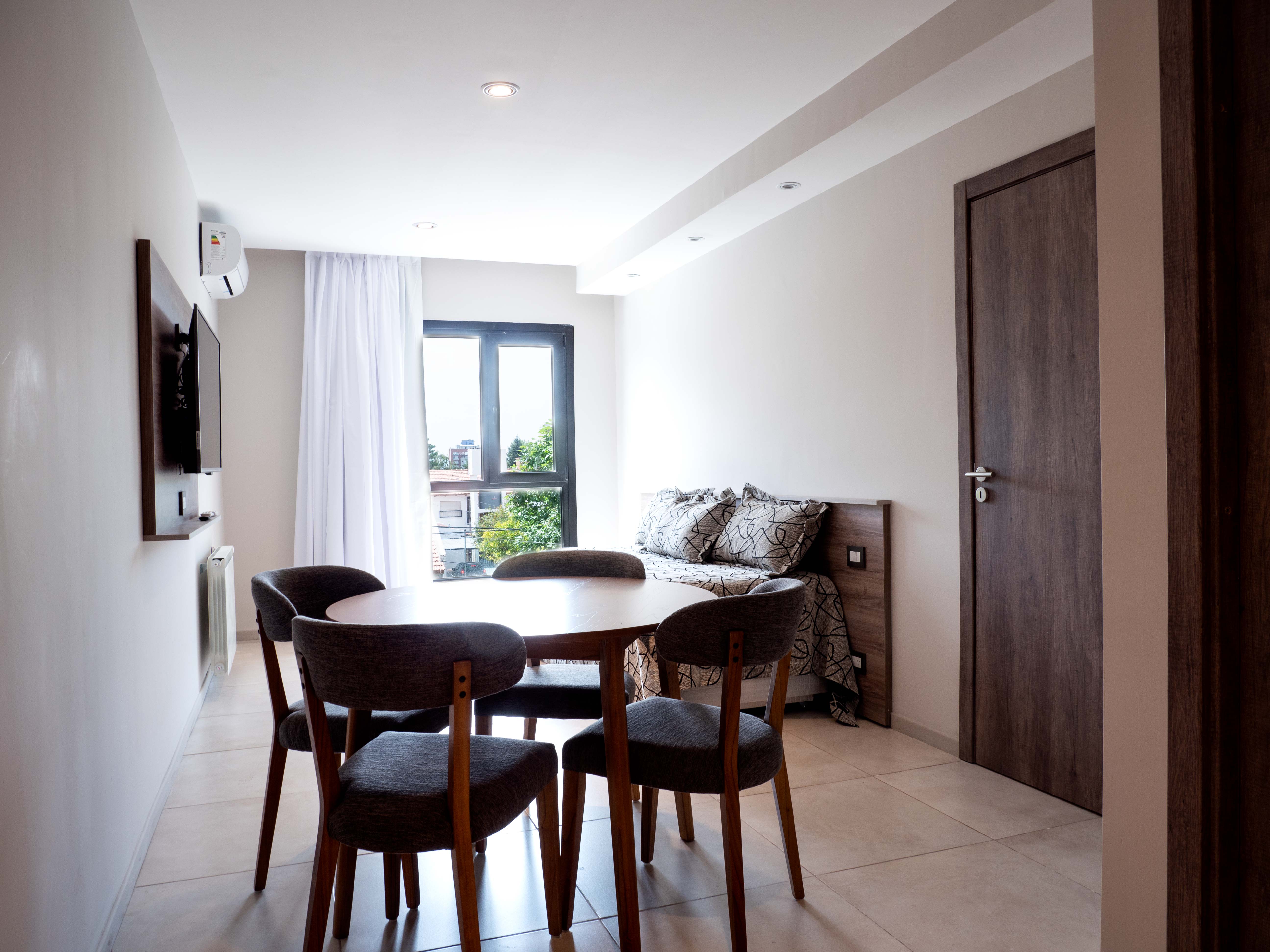 Habitación Estudio Superior