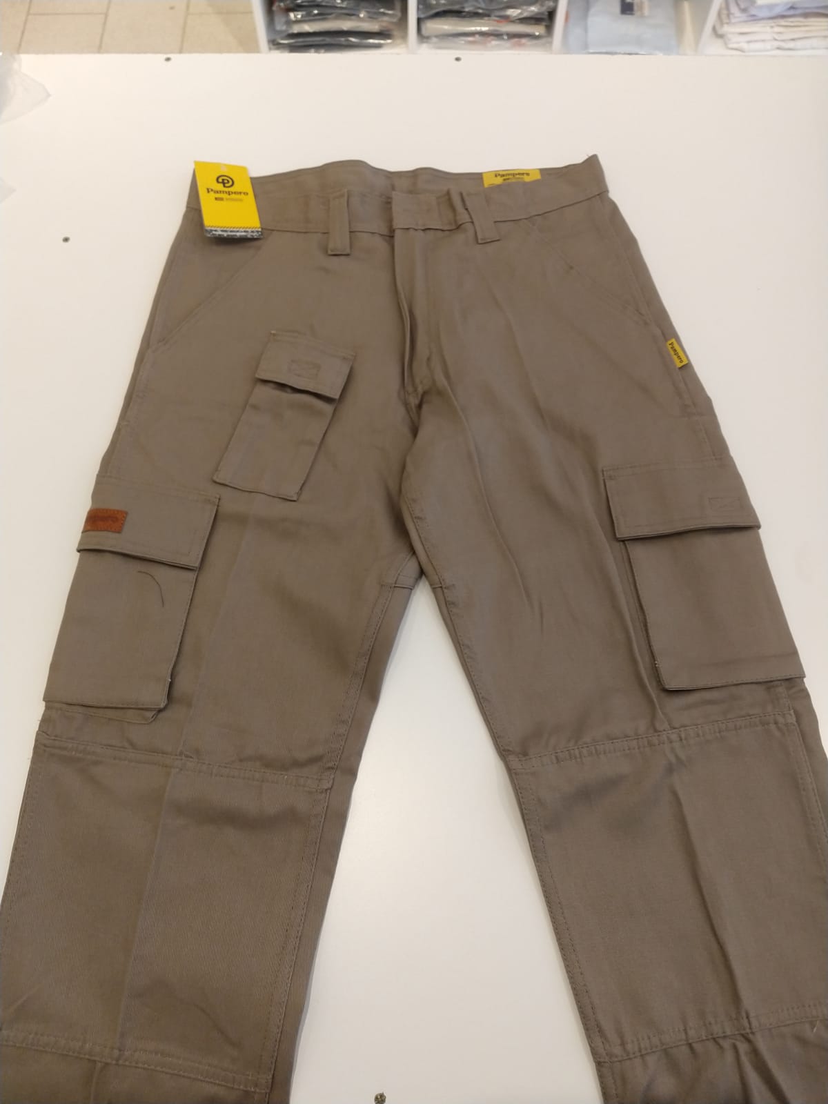 Pantalon cargo 