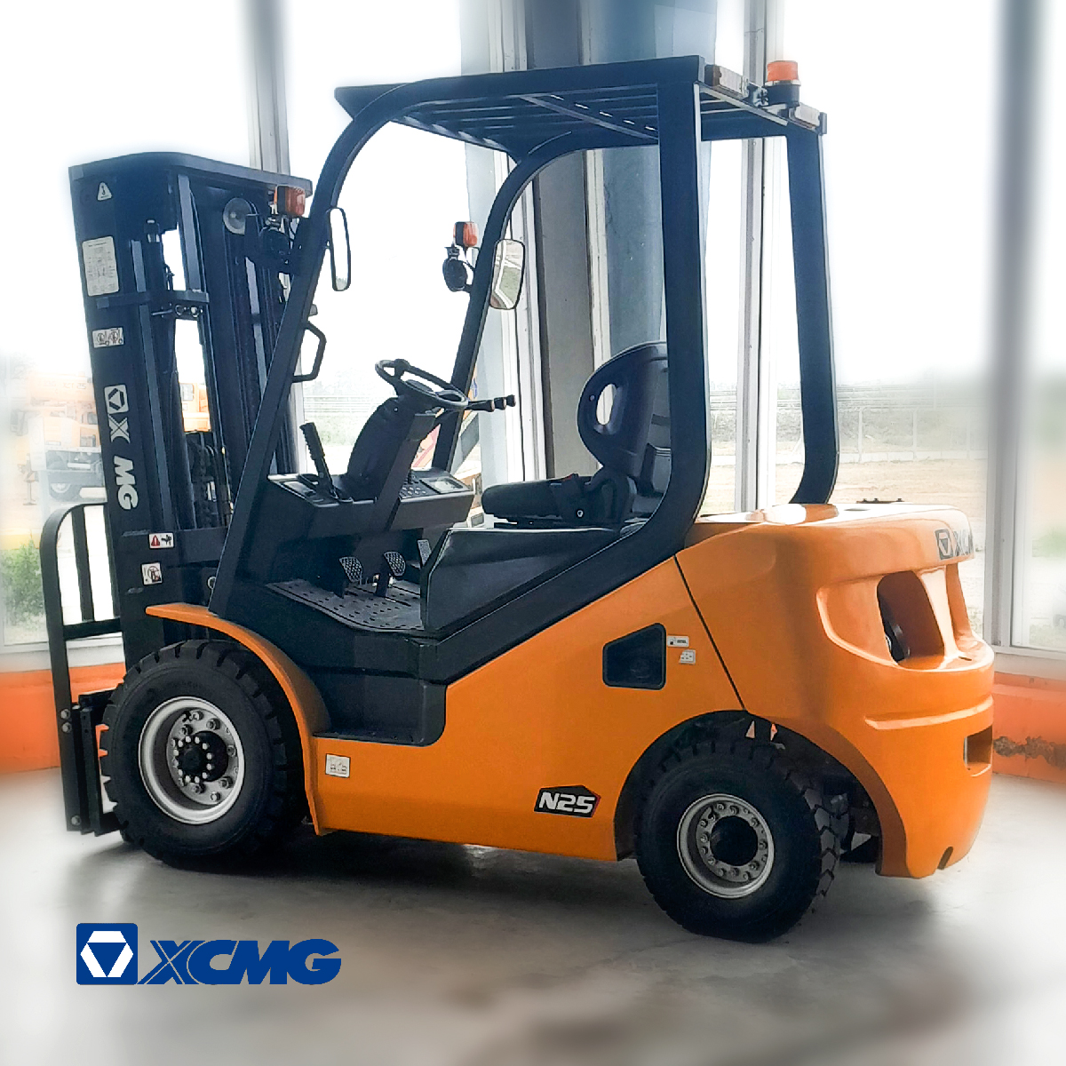 Autoelevador Diesel FD25T-FN