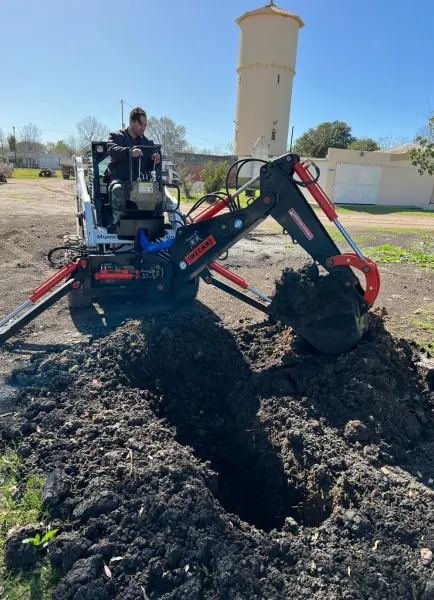 Excavador Extreme Pecarí Para Minicargadora