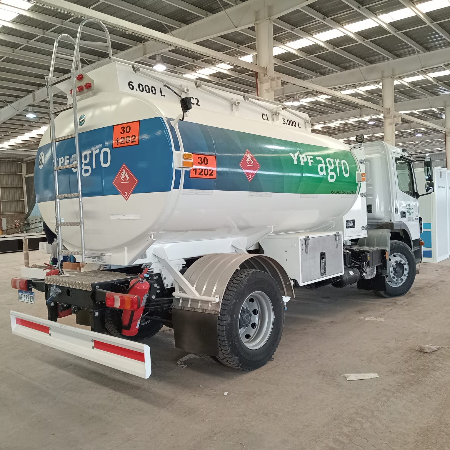 CLIENTE GUIRA S.A. EQUIPO ABAST 11M3 (6+5) DESP DIG GASOIL