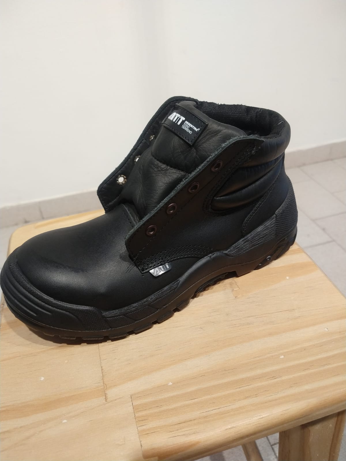ZAPATO DE SEGURIDAD ATT