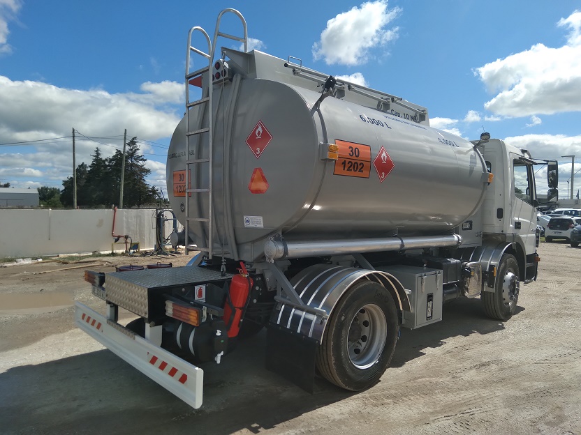 CLIENTE GUIRA S.A. TANQUE ABASTECEDOR 16M3 (10+6) P GASOIL